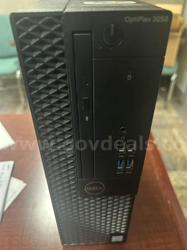 Lot of (4) Dell OptiPlex 3050 Computers.