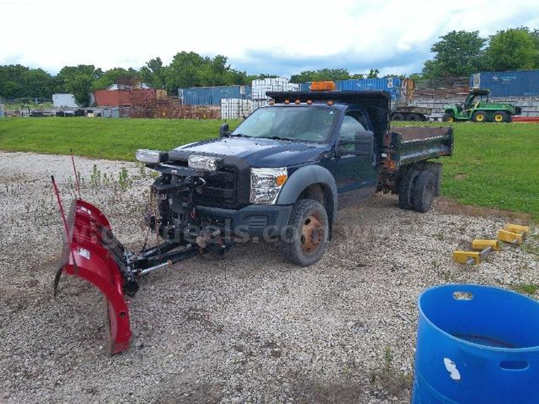 2011 Ford Super Duty F-550 DRW XL; (49,390 Miles).
