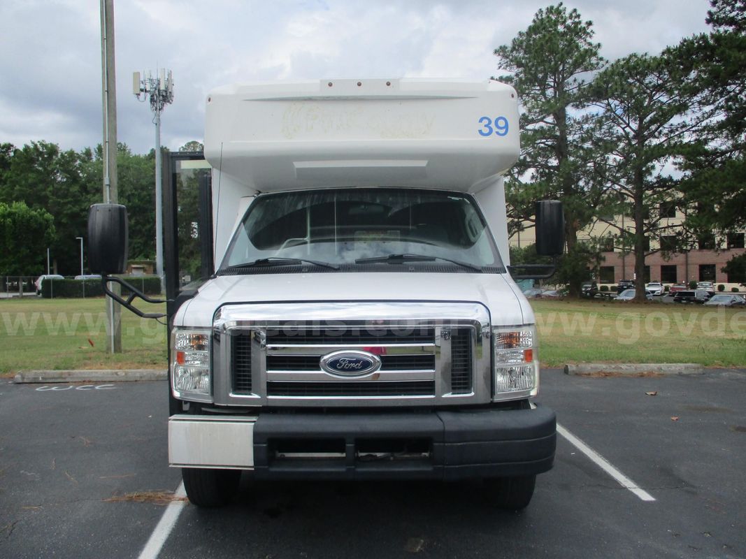 2018 Ford Econoline
