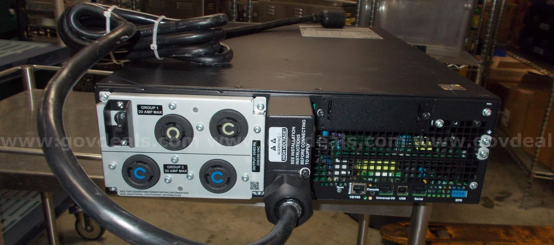 1 lot of 6 APC Battery backup and Uninterruptible Power Supply