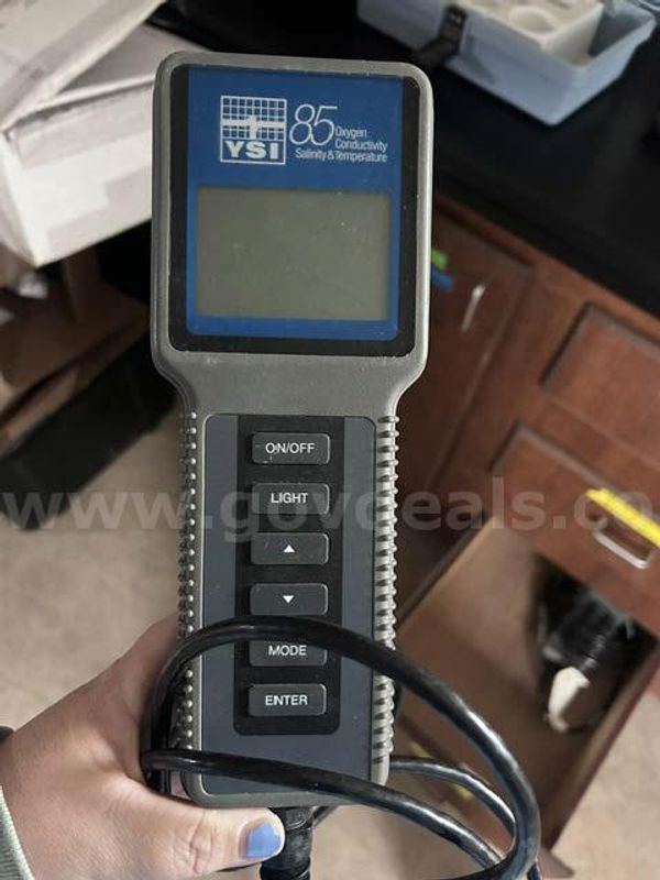 A lot of (4) PH WATER METERS