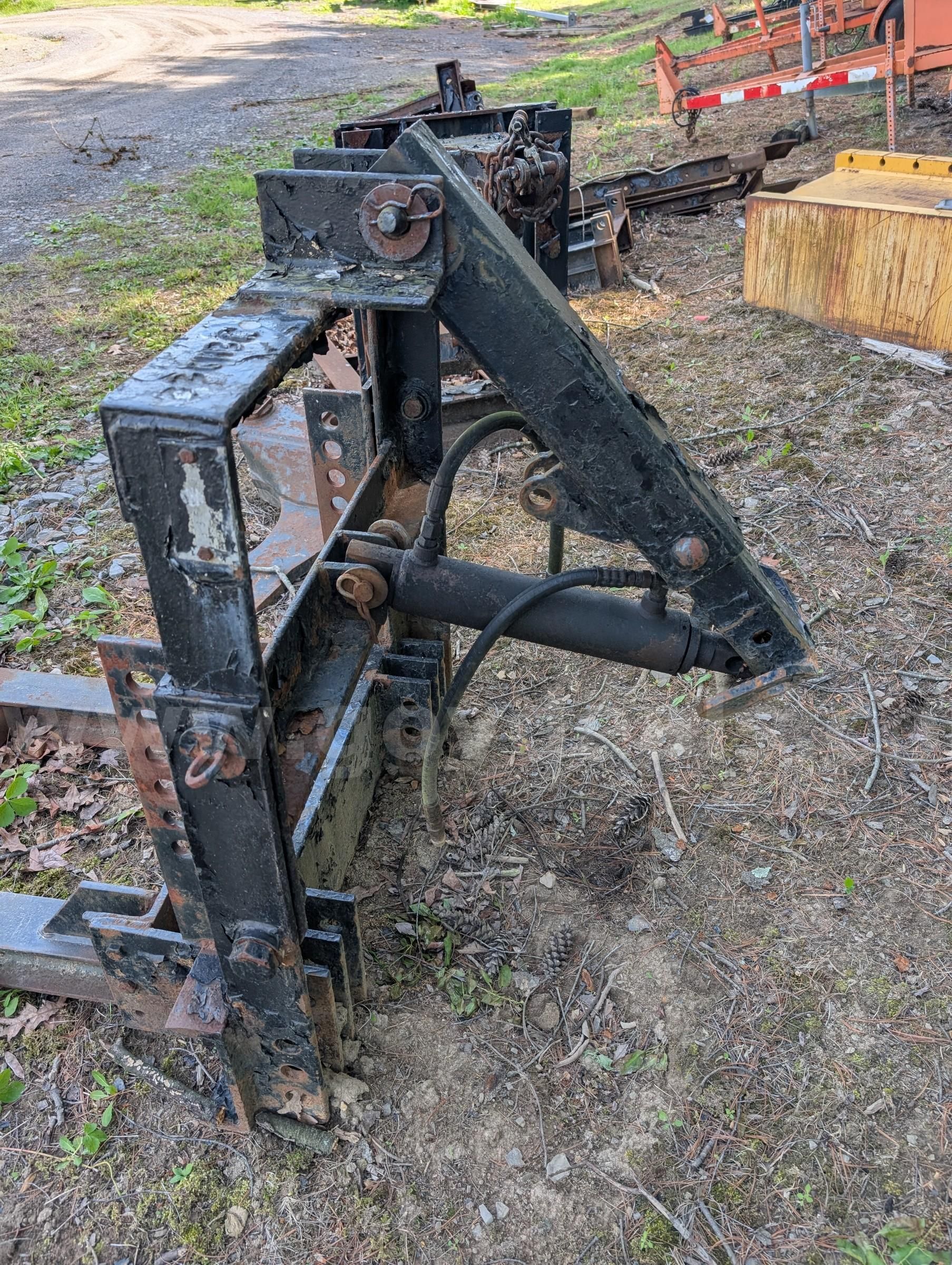 (1) Push frame.