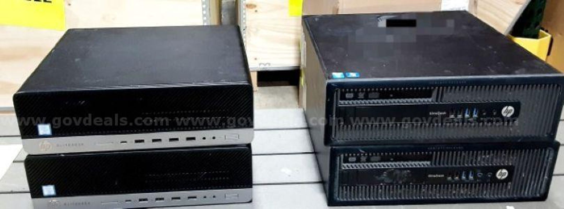 4 Desktops