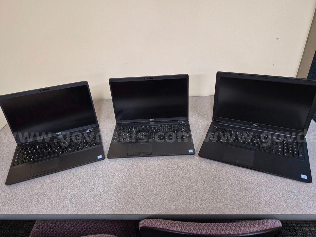 Lot of 25 Laptops- Various Models (internal seller ref: white)