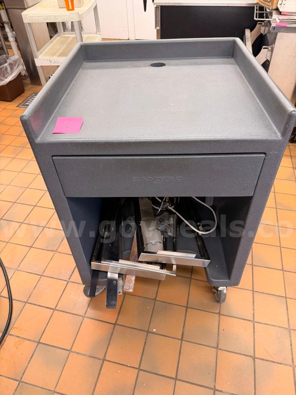 Cambro Cashier Station