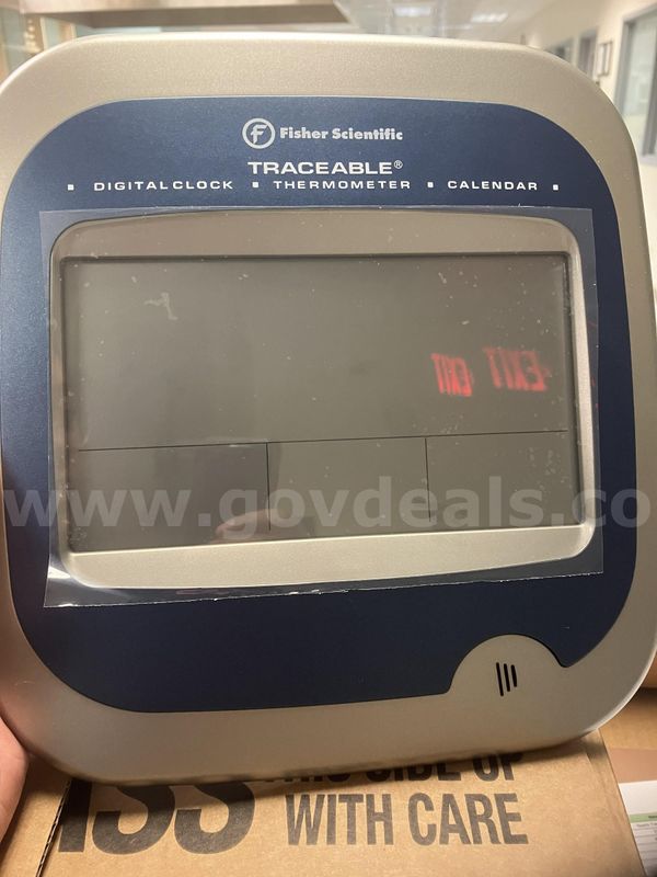 Fisherbrand™ Wall-Mount Clock, Calendar, and Thermometer (Model S43192)