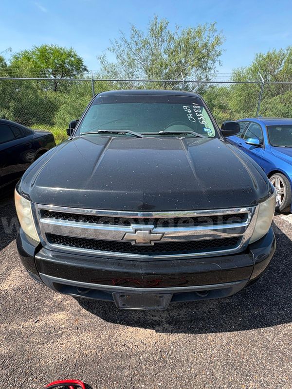 2007 Chevrolet Silverado 1500 LTZ Crew Cab 4WD (Video Attached)