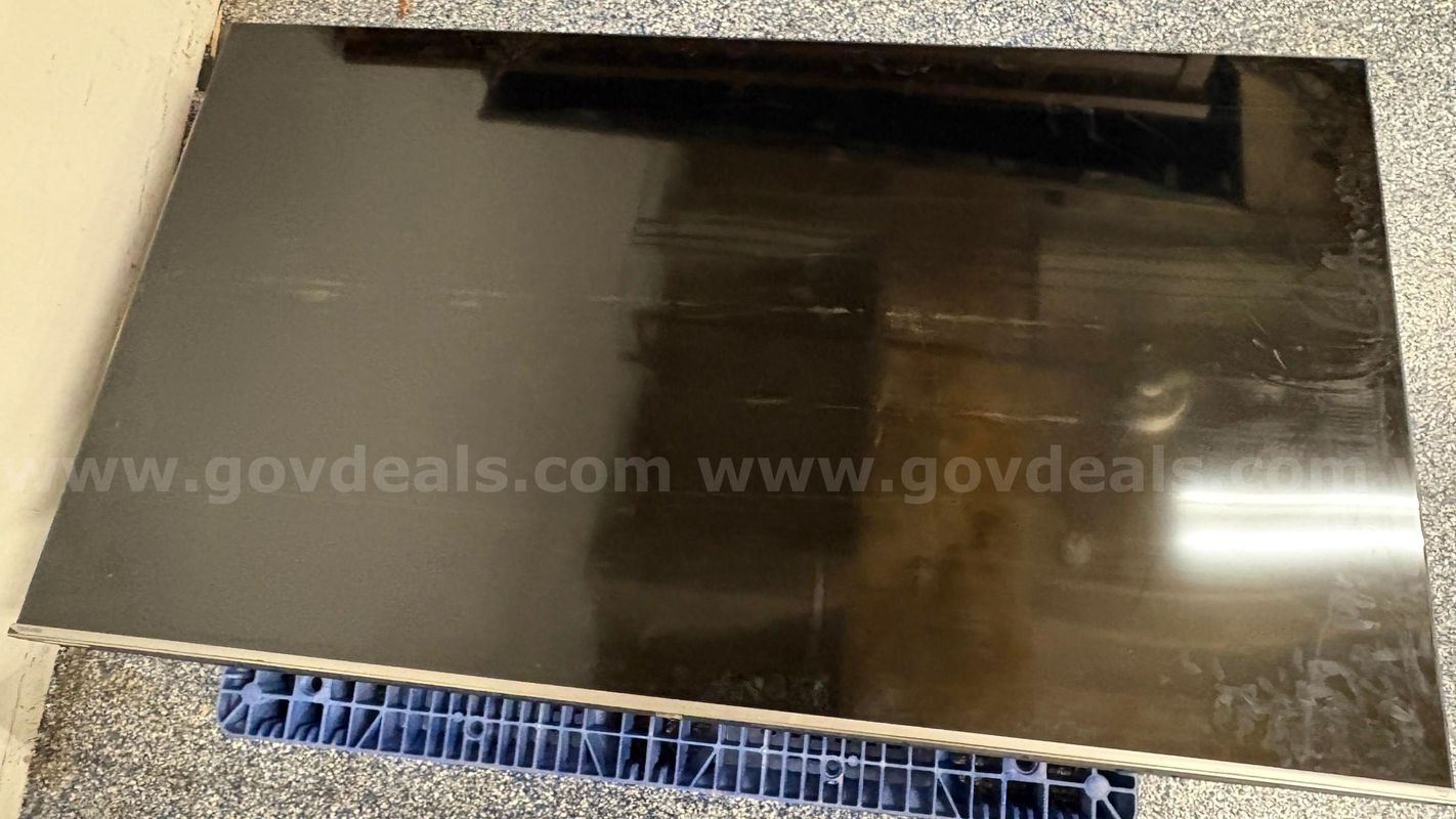 Used Toshiba 75" LED 4K UHD Smart Fire TV