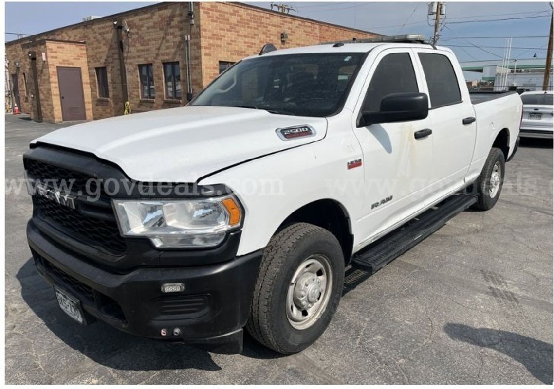 2020 Ram 2500 2WD Crew Cab Pickup Truck with DECKED Storage System
