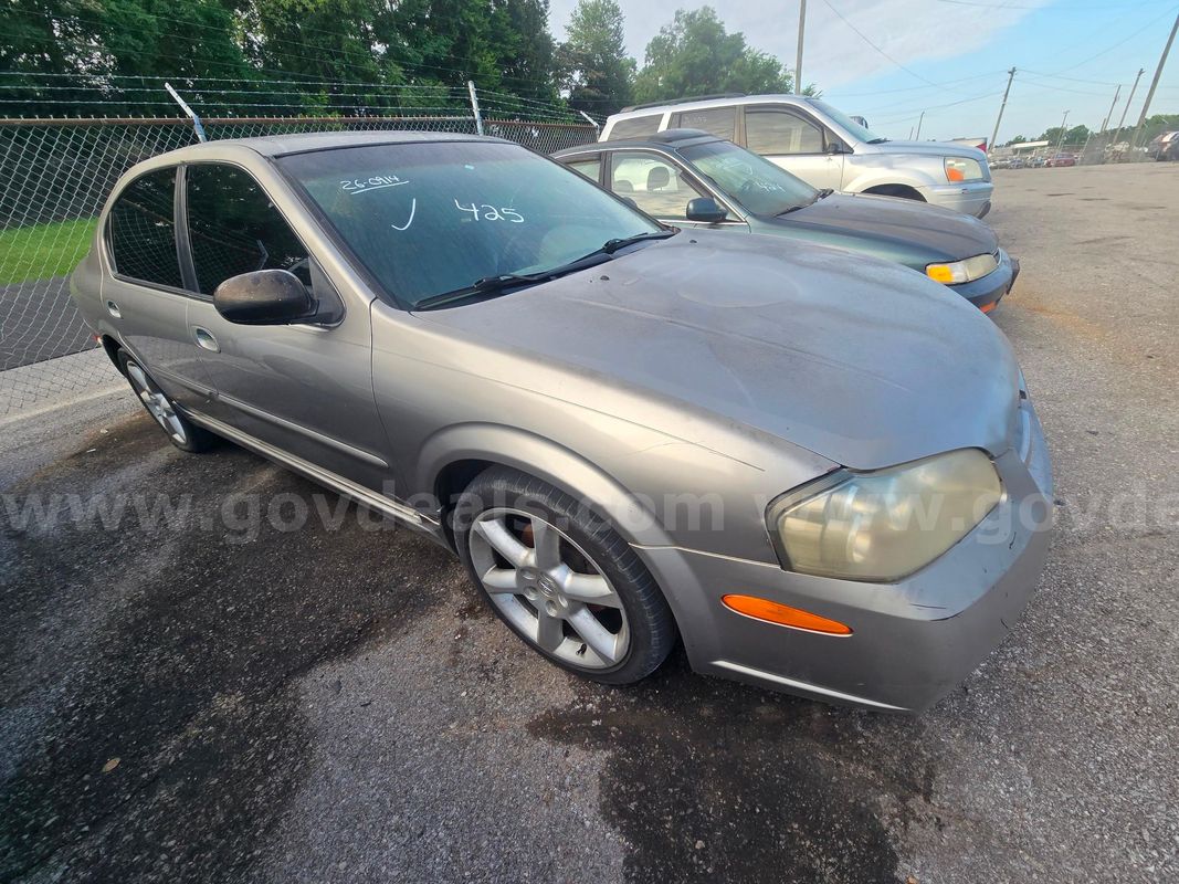 Lot of 10 Impounded Vehicles #425 OPERATIONAL CONDITION UNKNOWN UNTESTED