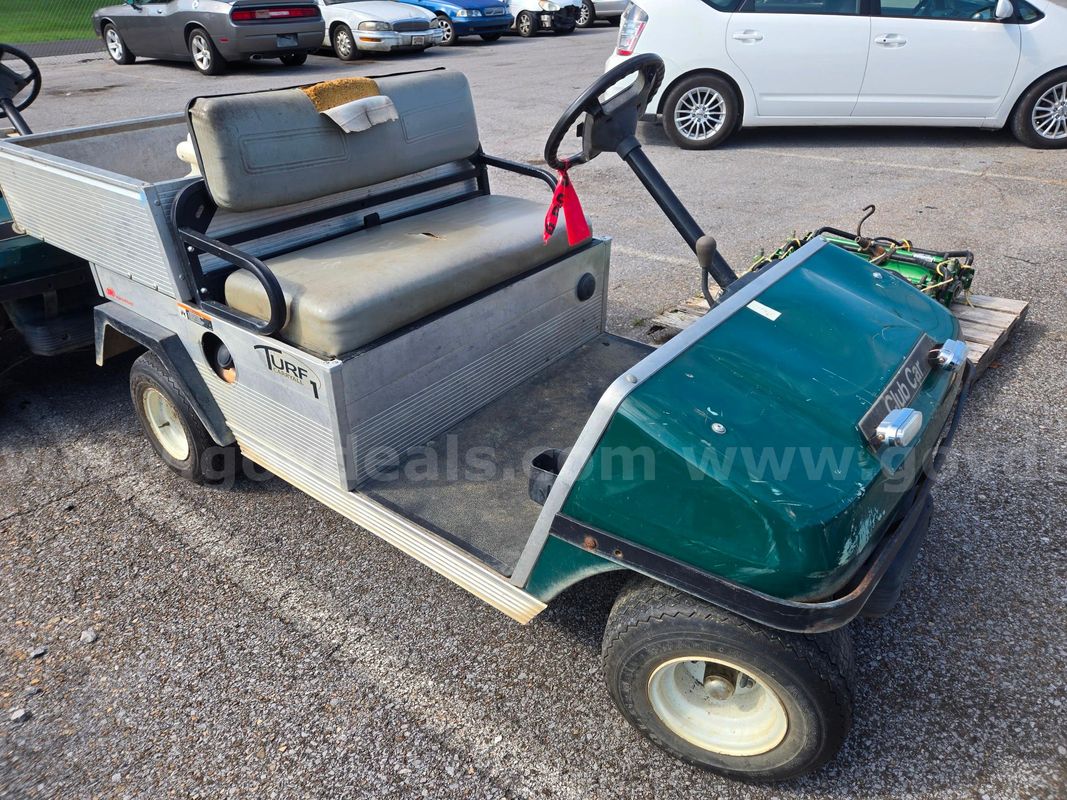 2 Club Car Carts Operational Condition Unknow