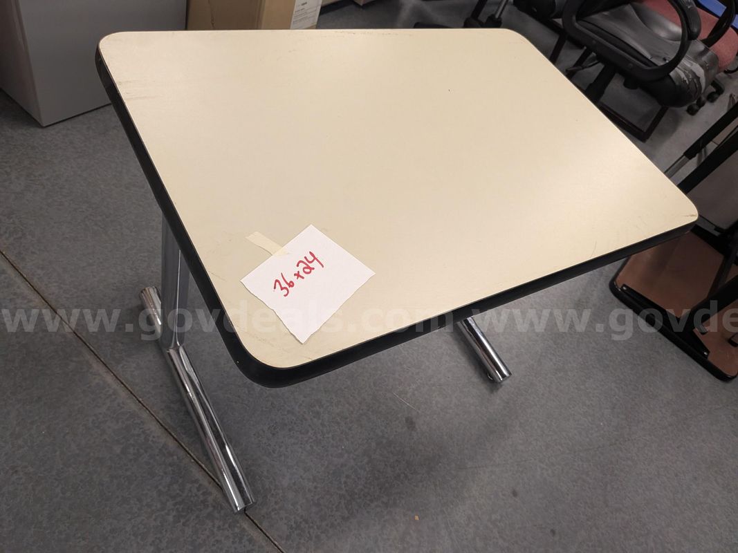 Small desk/table 36x24