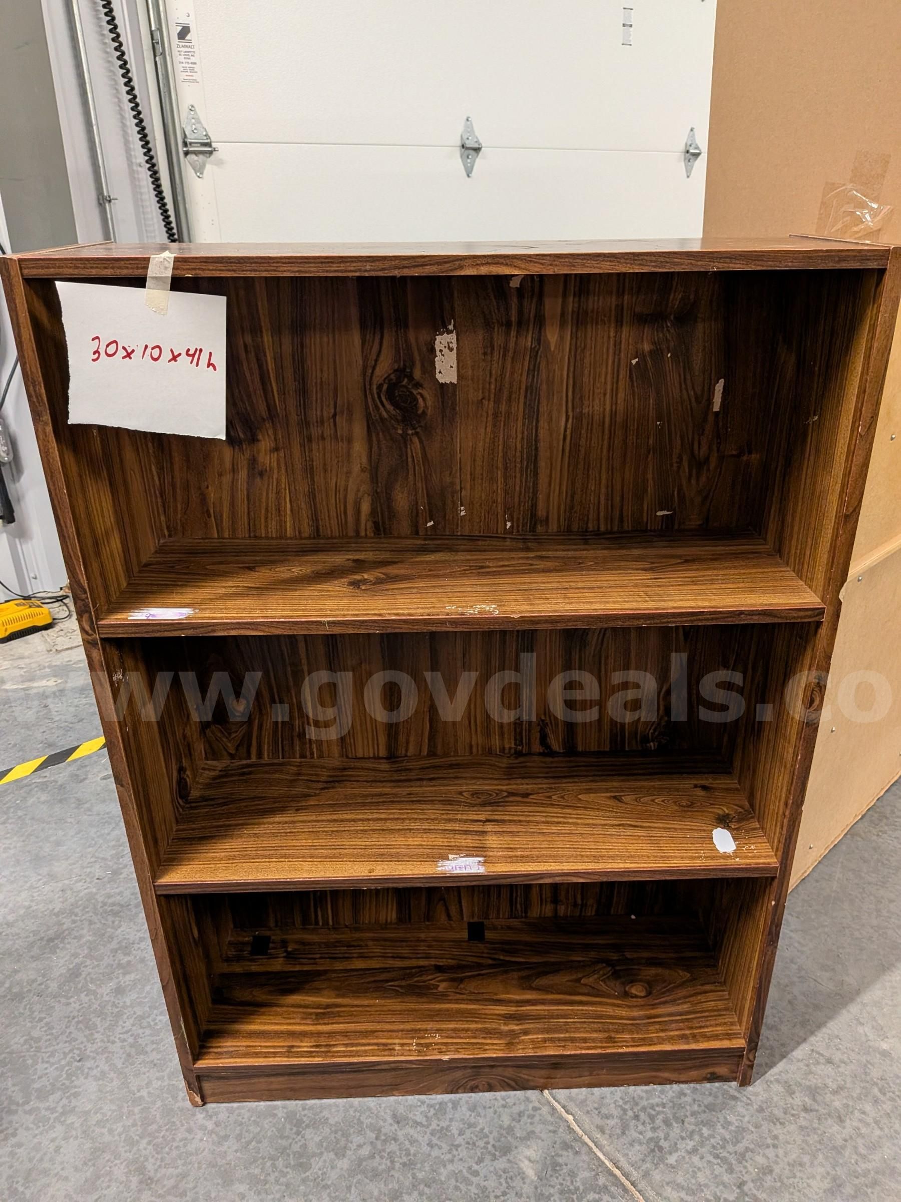 Bookshelf 30x10x41h