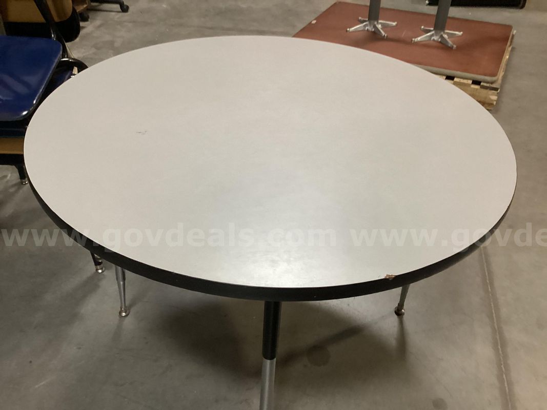Table Laminated Top Metal Legs