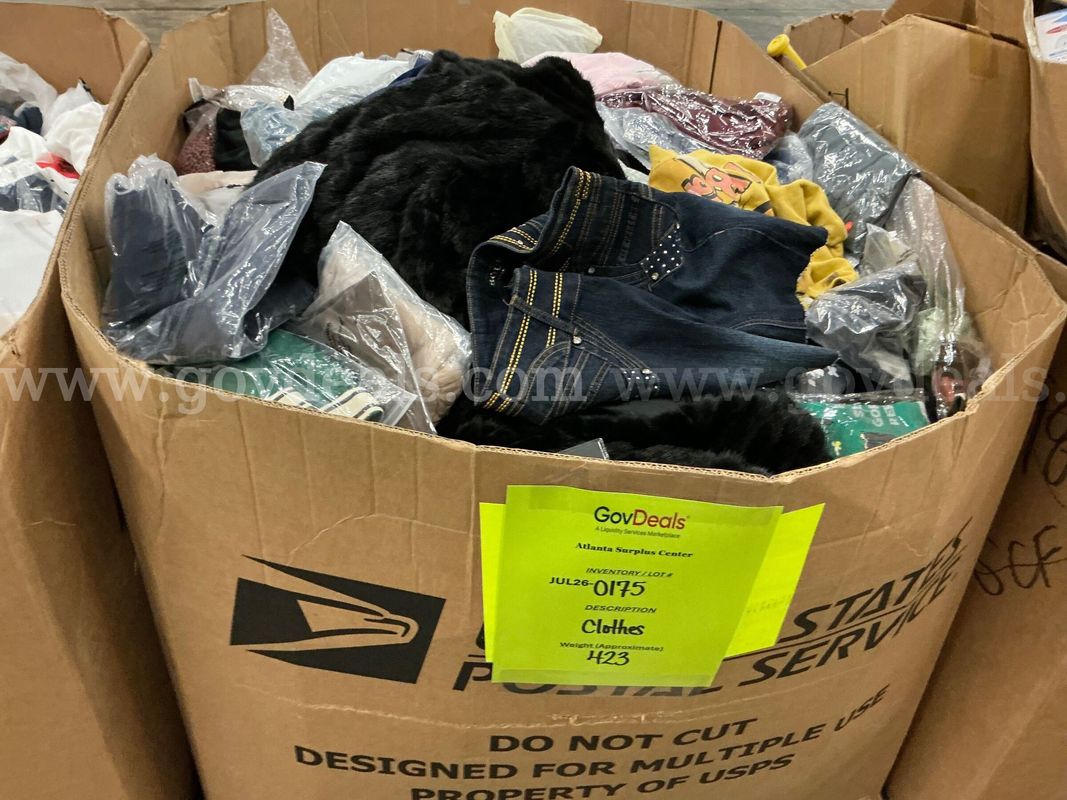 Apparel "Clothes" (JUL26-0175)
