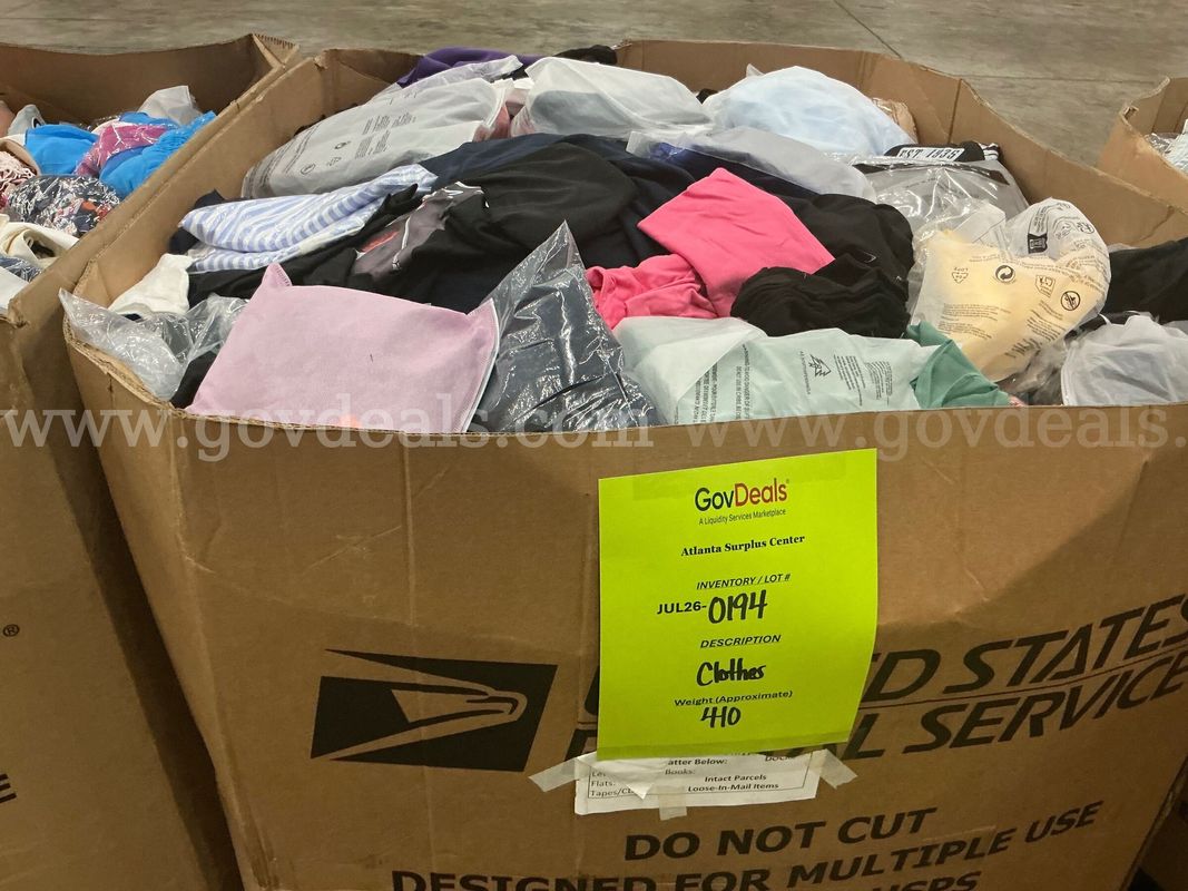 Apparel "Clothes" (JUL26-0194)