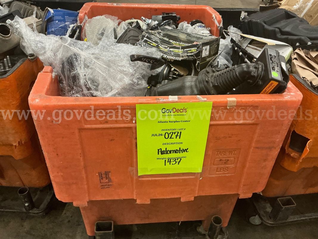 Hardware: "Automotive and Hardware" (Hamper)(JUL26-0271)
