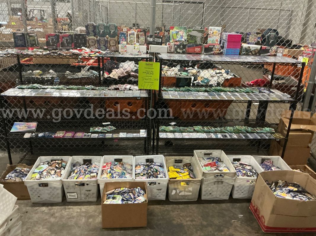 Collectibles: "Trading Cards" (JUL26-H026)