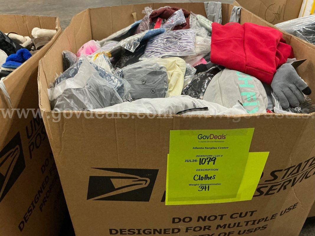 Apparel "Clothes" (JUL26-1079)