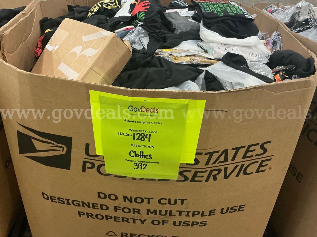 Apparel "Clothes" (JUL26-1284)