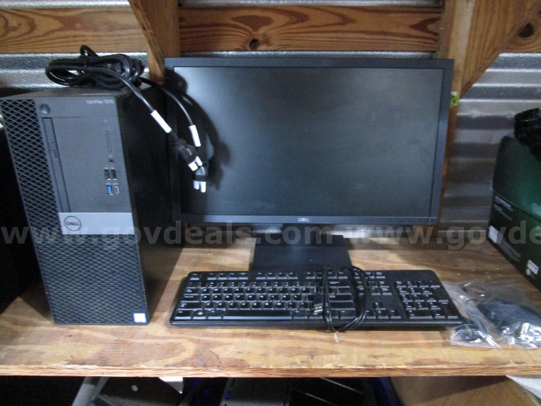 Used Dell Computer Set: (1) 22" Dell Monitor; (1) Dell Optiplex 7070; (1) Dell Keyboard; (1) Dell Mouse