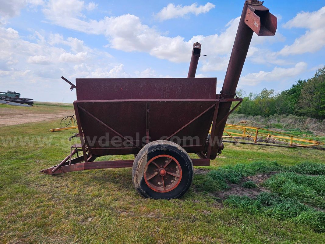 Eddins Grain Cart