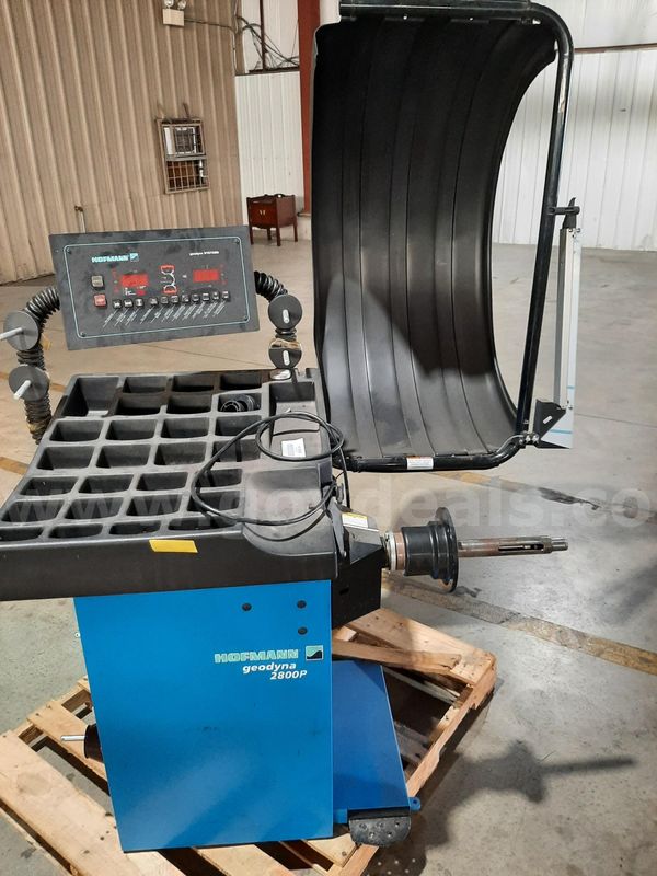 Hofmann Tire Balancer