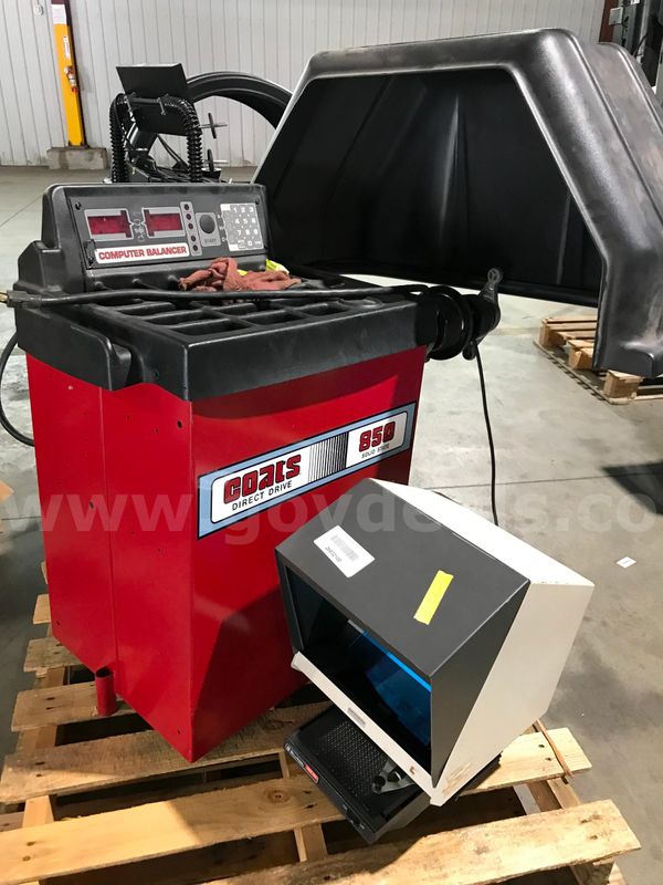 Tire Balancer On One Pallet.