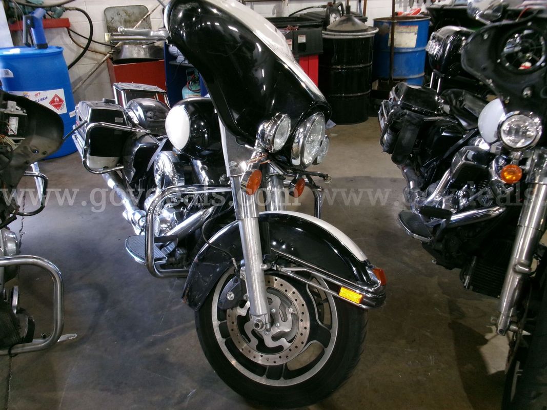2012 Harley-Davidson FLHTP- PARTS ONLY