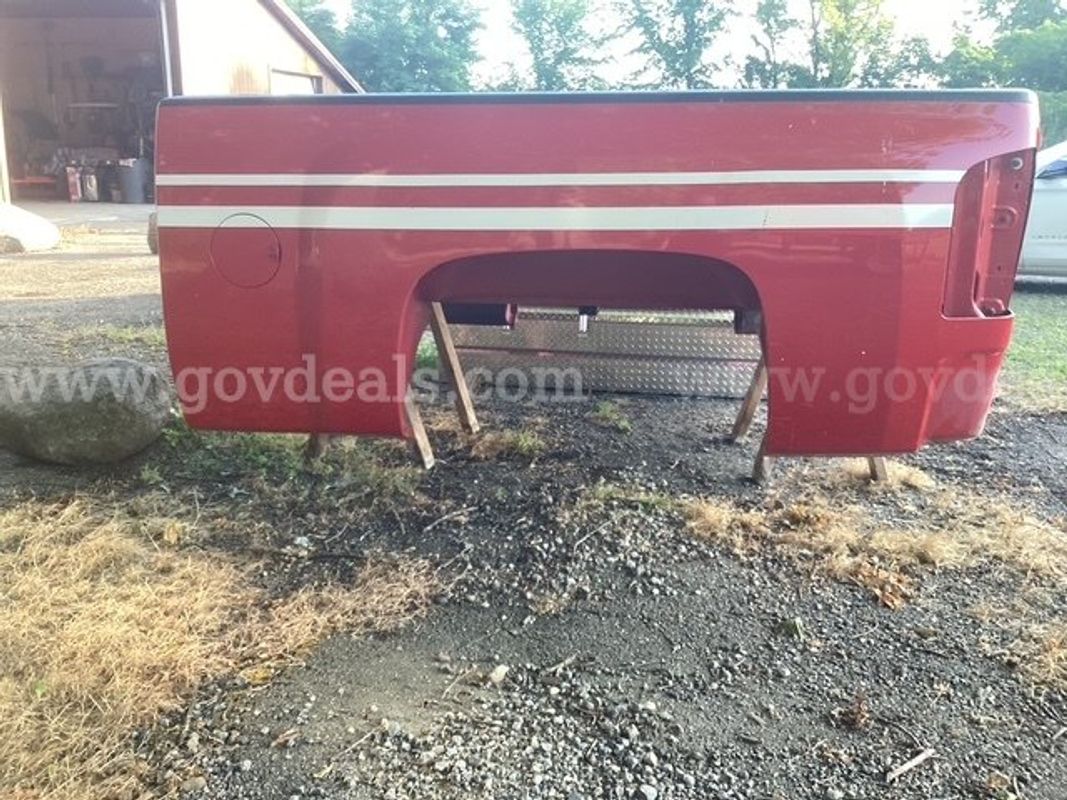 2012 Chevrolet Silverado 2500 6-Foot Truck Bed – Complete Bed Assembly