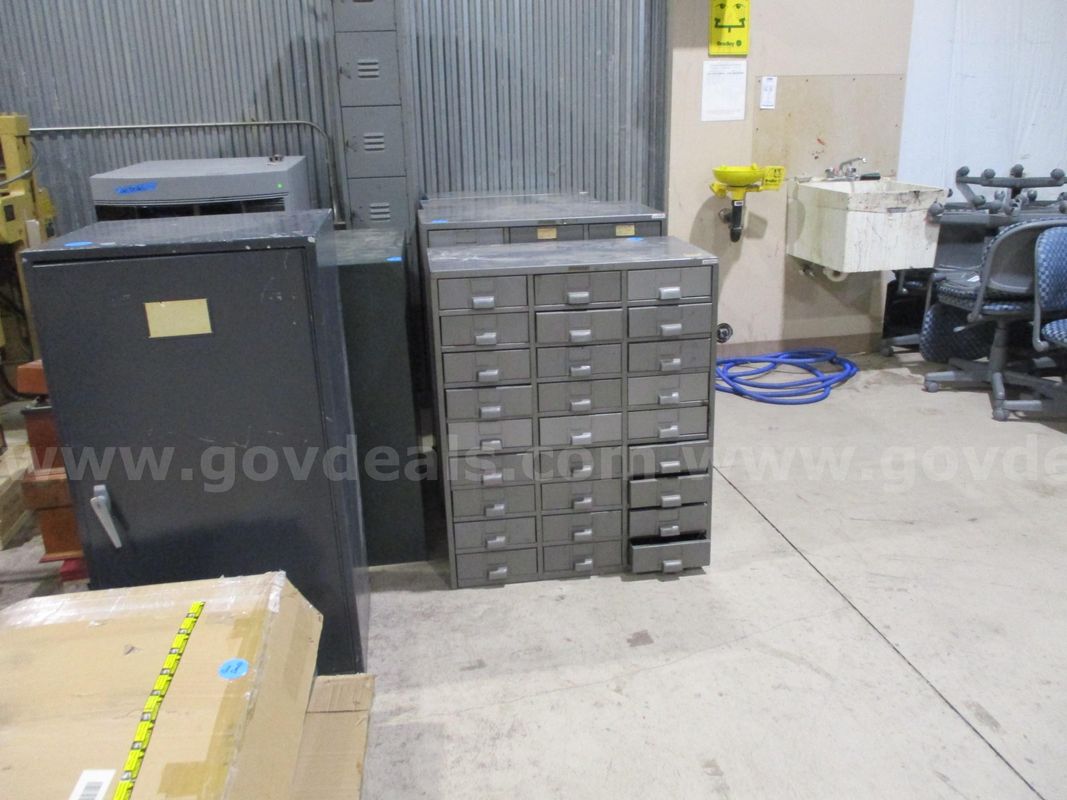Metal Cabinets / Storage Units - Lot of 7