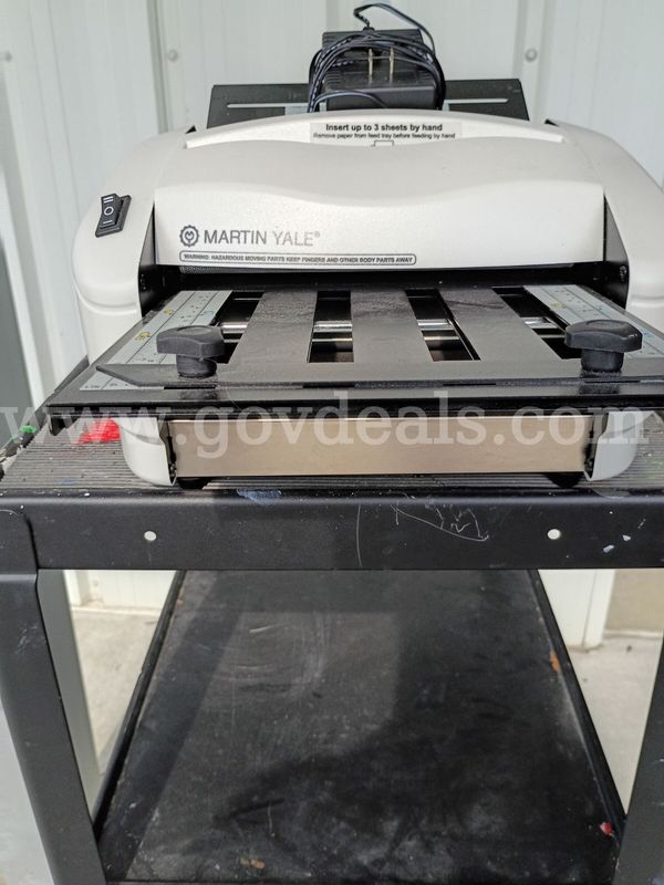 Martin Yale Paper Folding Machine