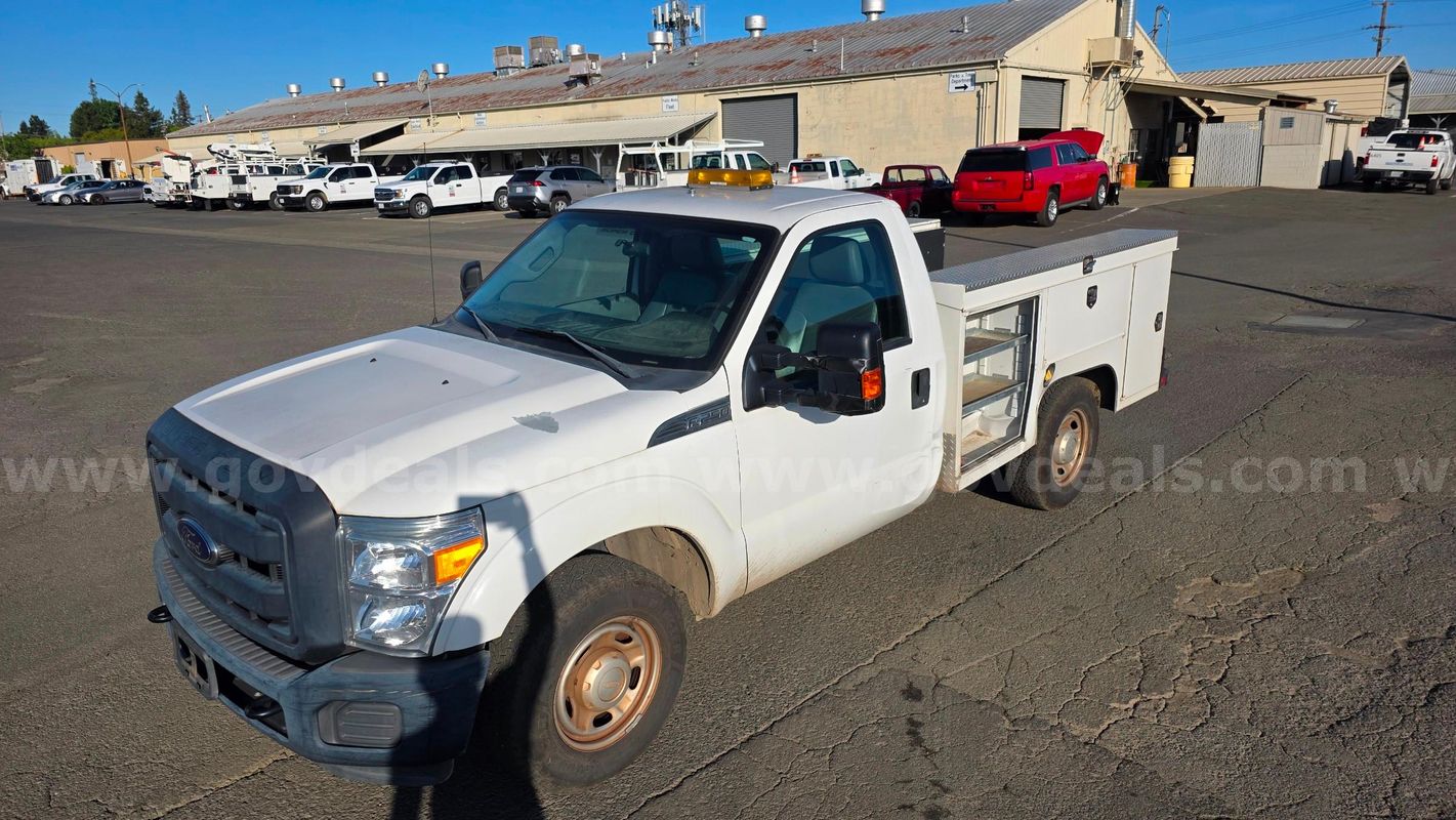 2014 Ford F-250 SD XL 2WD
