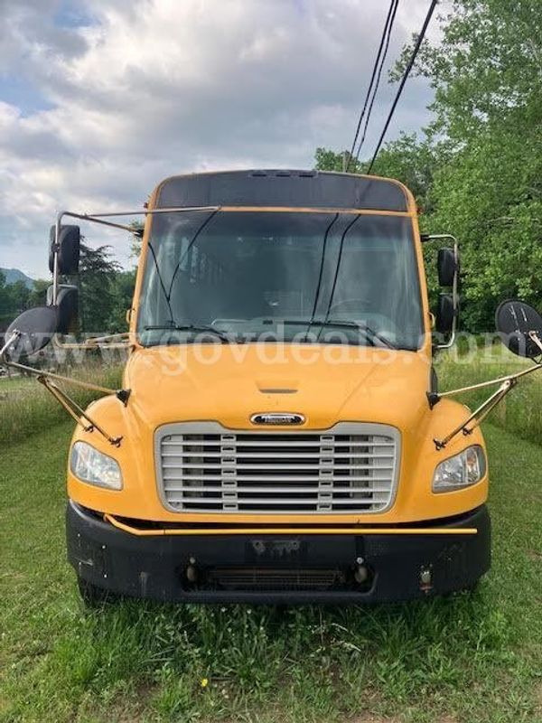 2013 Freightliner B2 Bus Chassis