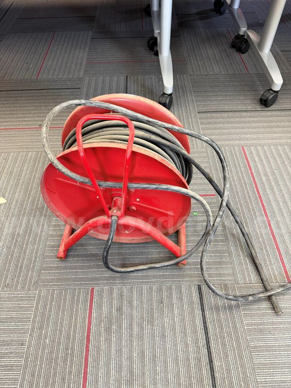 Electric Cord Reel