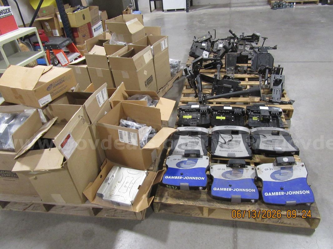 Lot of 5 Pallets of Various Docking Stations