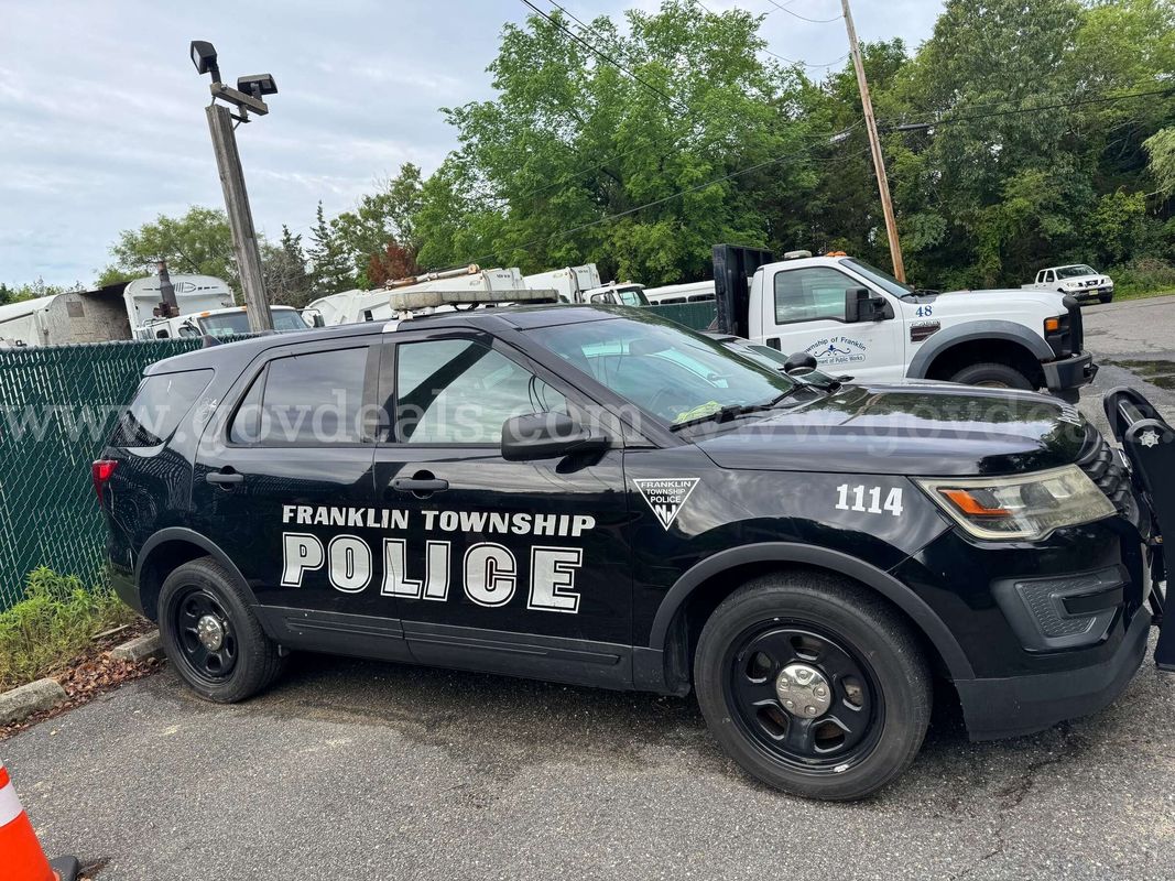 2017 Ford Explorer (Police Addition)