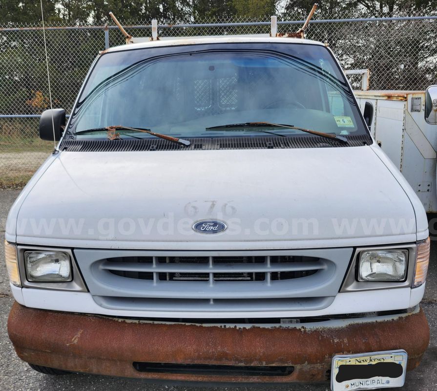 2000 Ford Econoline
