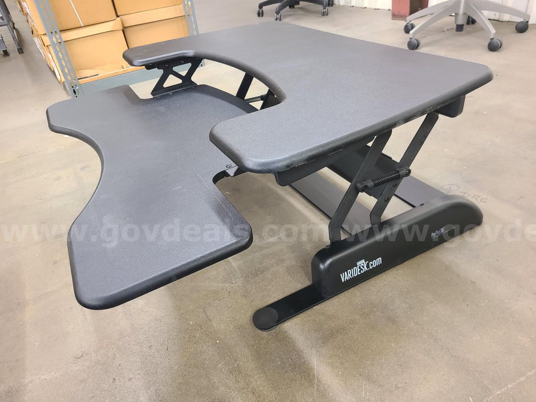 1 UNM Varidesk