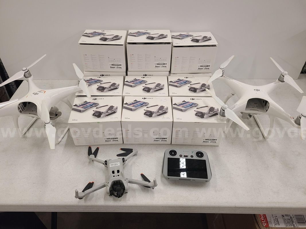 Lot of 15 Drones