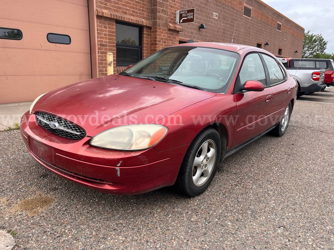 2000 Ford Taurus