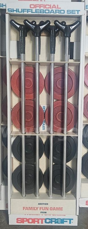 Shuffleboard set