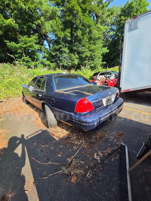 2011 Ford Crown Victoria