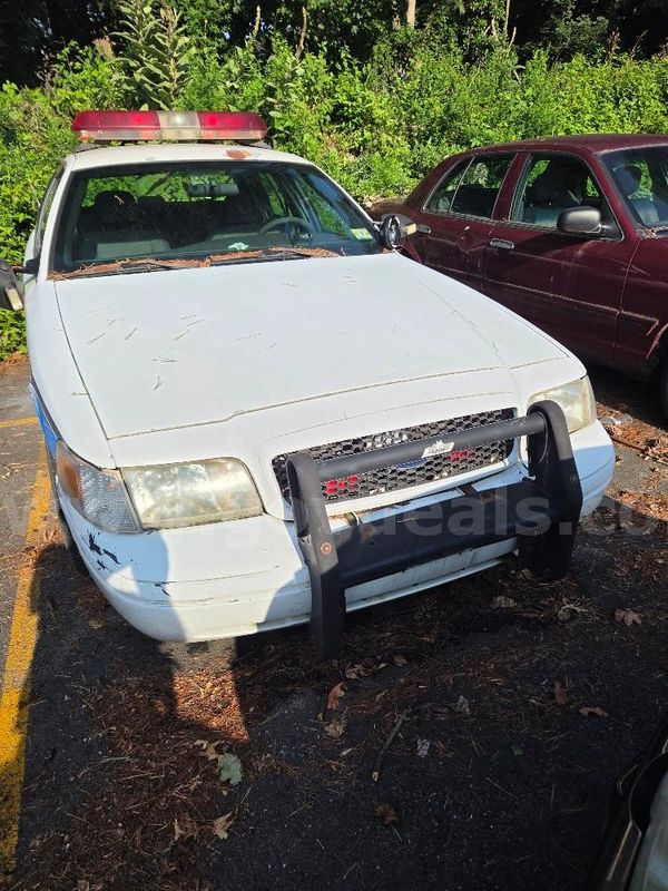 2005 Ford Crown Victoria