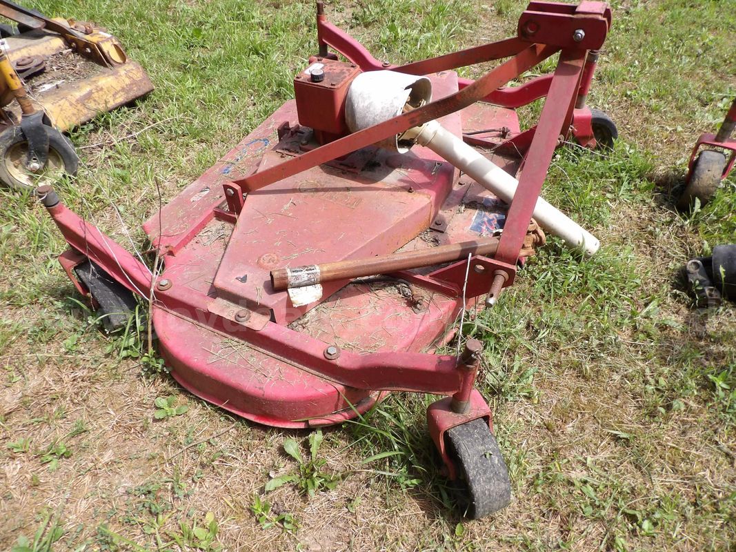 Caroni Finishing Mower