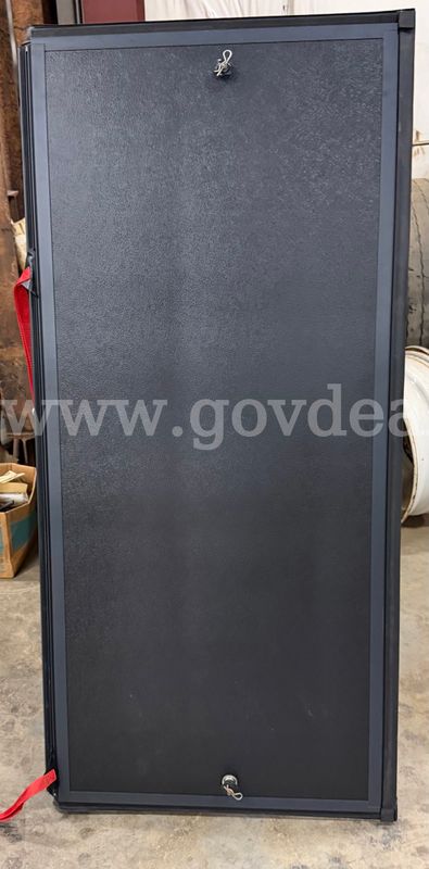 Rough Country truck bed cover. * CAME OF A 2025 CHEVY SILVERADO 2500HD