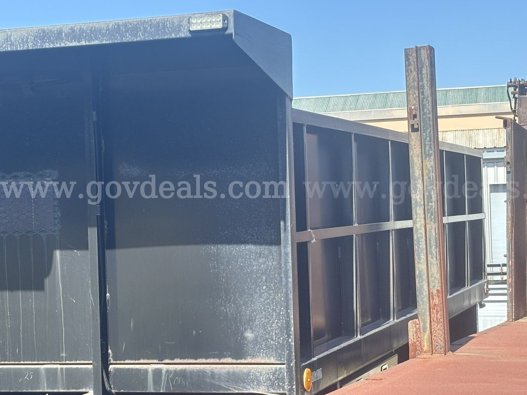 2019 Quality Truck Bodies 16' Flatbed Dump Stake Body