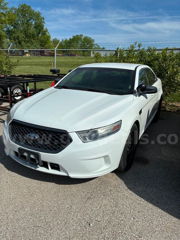 2013 Ford Taurus Interceptor