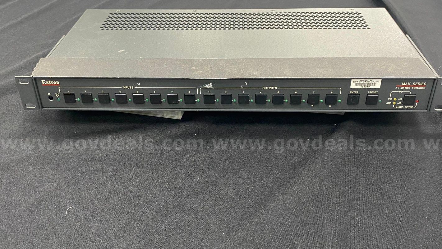 Extron 8X8 Matrix Switcher