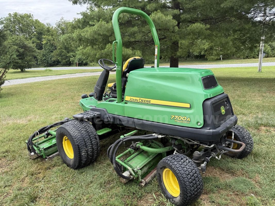 2020 John Deere 7700A Precision Cut Fairway Mower